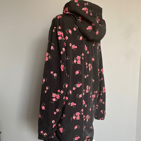 Victoria's Secret Pink Long Floral Bloom Cherry blossom Anorak Windbreaker Jacke - Picture 13 of 16